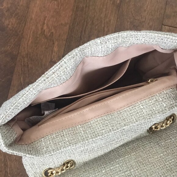 JustFab Quilted Chevron Crossbody - Picture 5 of 5